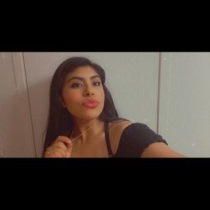 Meet your Posher, Meli